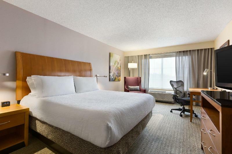 Renaissance Arlington Capital View Hotel Bagian luar foto